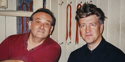 Lynch in Badalamenti sta na začetku devetdesetih let ustanovila bend – dvojec Thought Gang. 