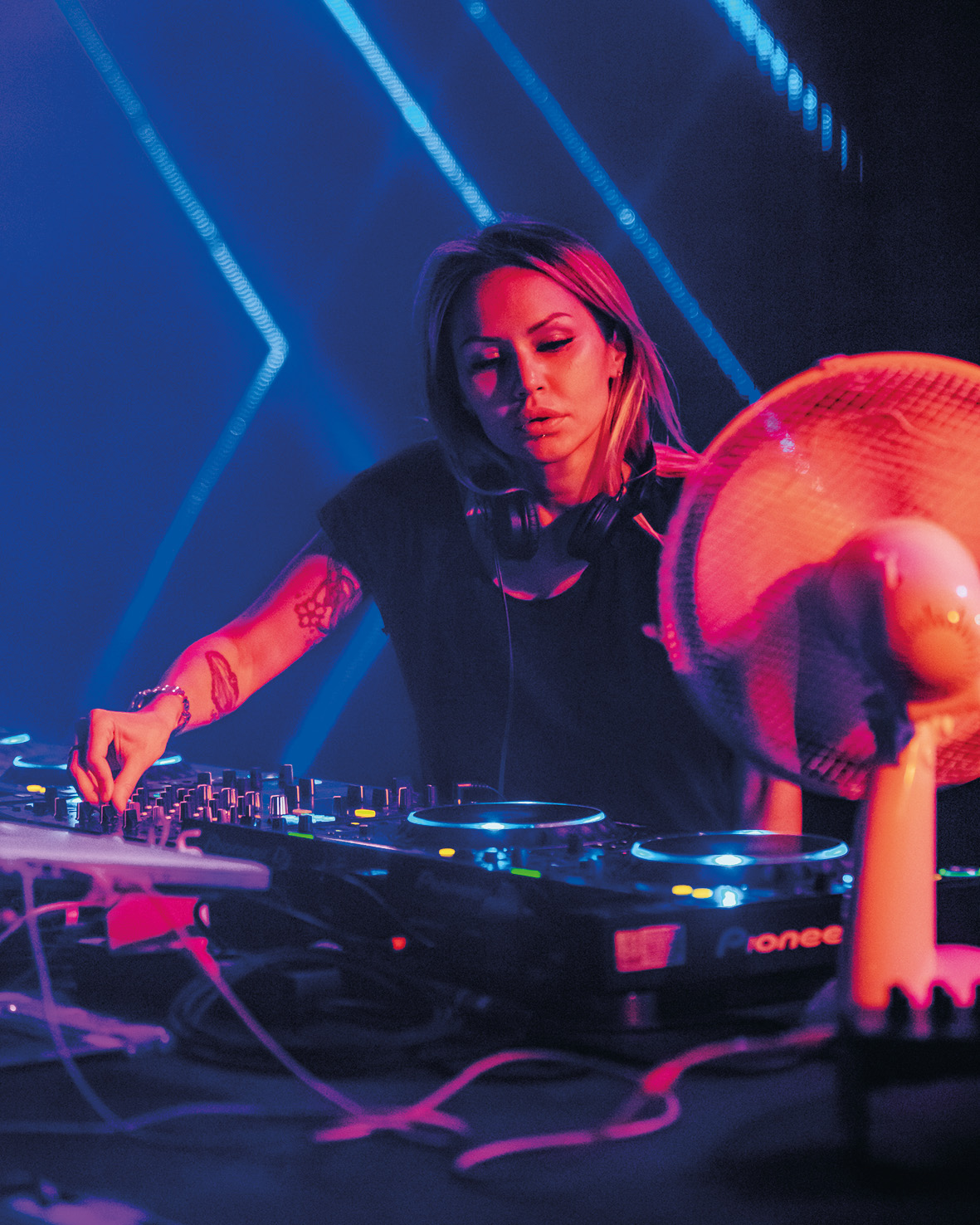 Deborah De Luca; festival #FUKSi, Cvetličarna, LJ | Rene Knapič