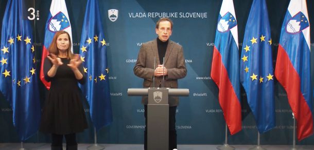 Žiga Turk na tiskovni konferenci vlade RS