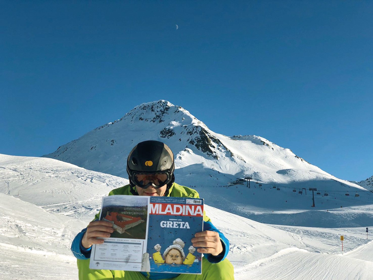Smučar v kraju St. Jakob im Deffereggental, Tirolska, Avstrija 