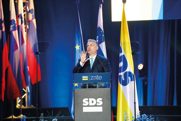 Celjska volilna konvencija stranke SDS maja 2018 pred zadnjimi državnozborskimi volitvami. Na njej je nastopil tudi predsednik madžarske vlade Viktor Orbán, ki je podprl svojega prijatelja Janeza Janšo. Med drugim je dejal: »Danes potrebujemo močne in odgovorne državnike … In če bosta zmagala Janez Janša in SDS, bo to zagotovilo, da bo slovenski narod obstal!«