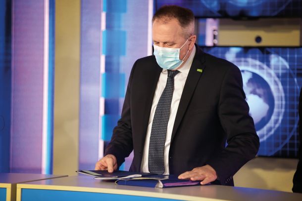 Minister Počivalšek na oddaji Tarča na nacionalni televiziji 