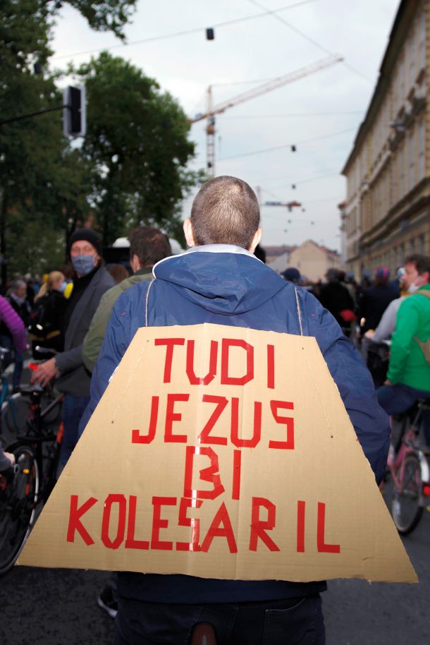 Protest na kolesih proti vladi, LJ