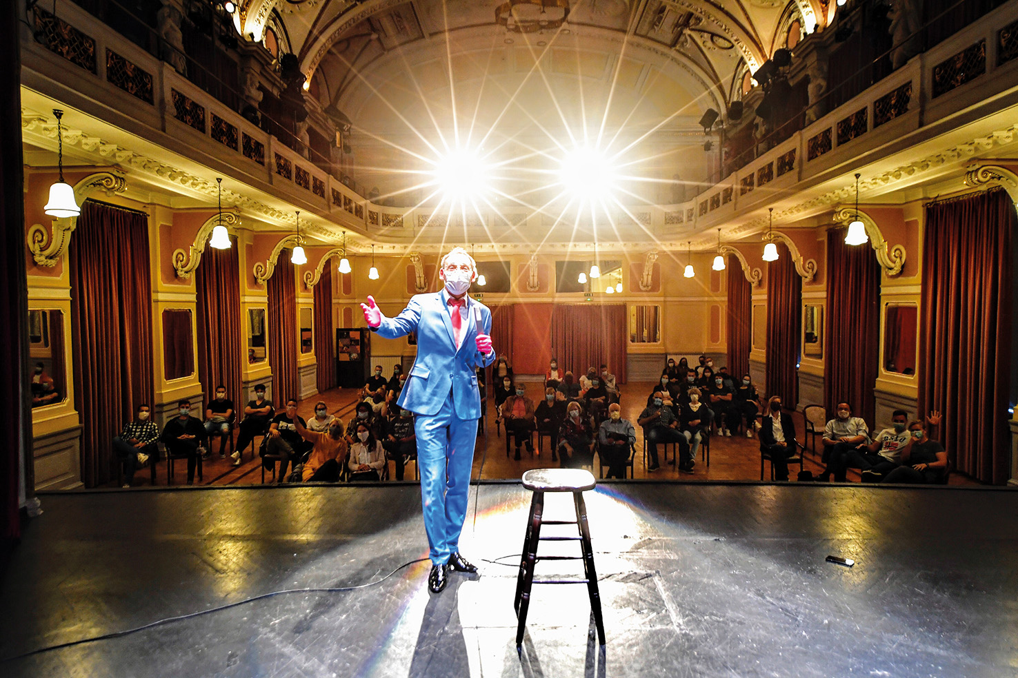Tadej Toš: V živo, Stand-up, prva predstava v času karantene, Narodni dom Maribor | Marko Pigac