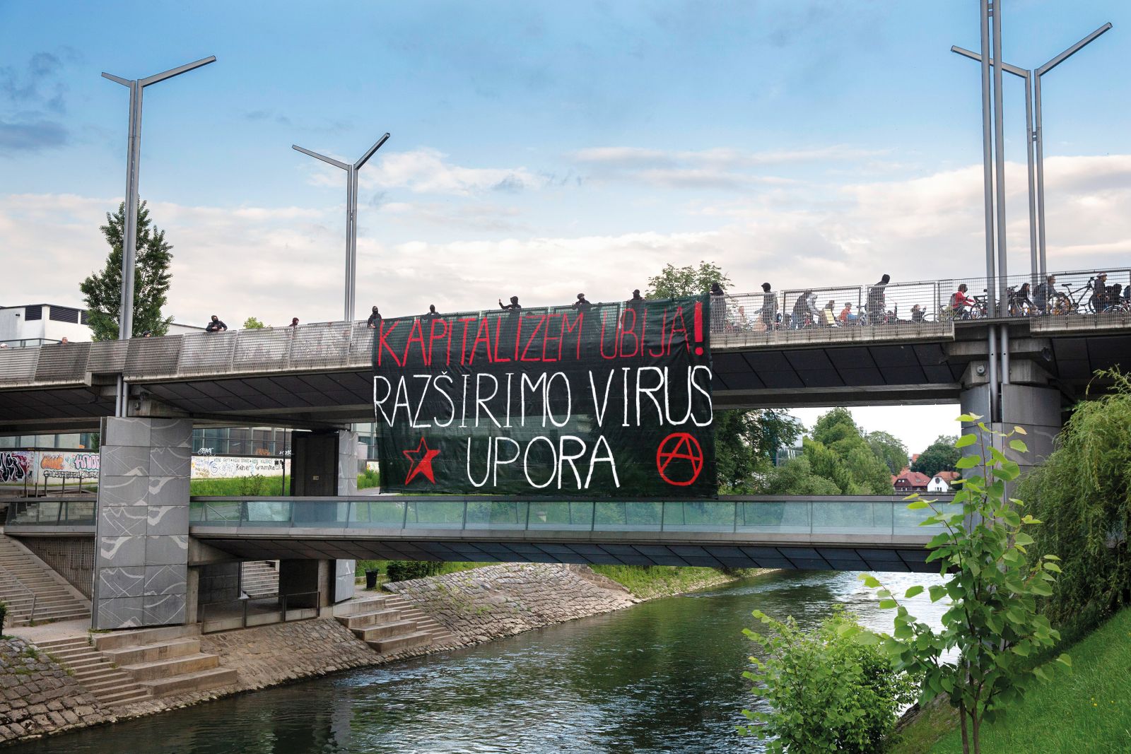 Virus upora | Borut Krajnc