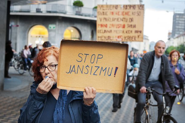 Ali vemo mi, kje je prelomna točka za Slovenijo? Dvanajst let nacizma je porušilo Evropo in v temeljih spremenilo njeno zgodovino. Koliko lahko dve ali več let janšizma spremeni Slovenijo