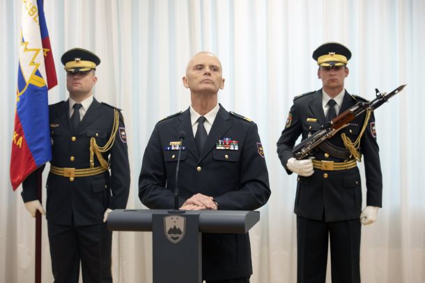 Načelnik generalštaba Slovenske vojske (SV) Robert Glavaš 