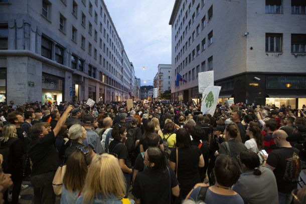 Protest pred ministrstvom za notranje zadeve