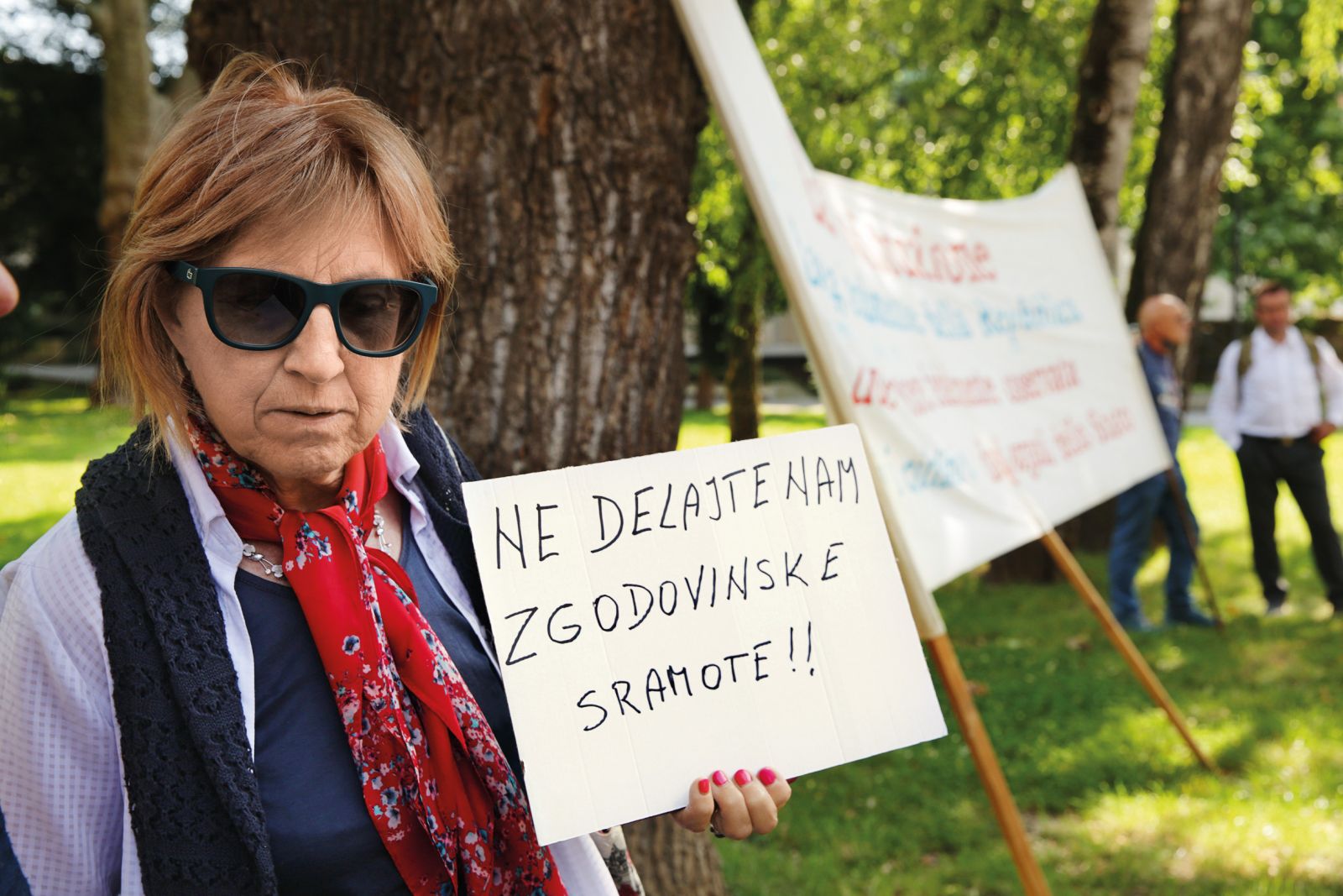 Protest zamejskih Slovencev zaradi Pahorjevega obiska fojbe pri Bazovici | Borut Krajnc