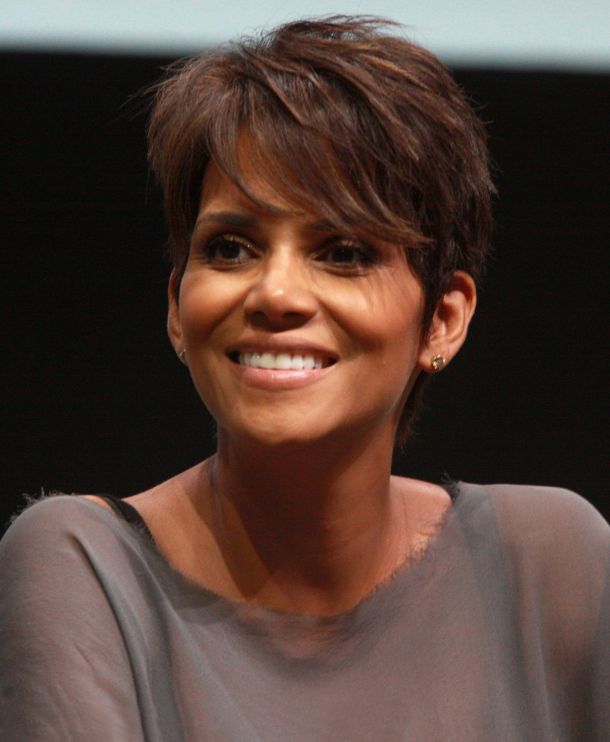 Halle Berry se bo na festivalu predstavila z režijskim prvencem Berry Bruised