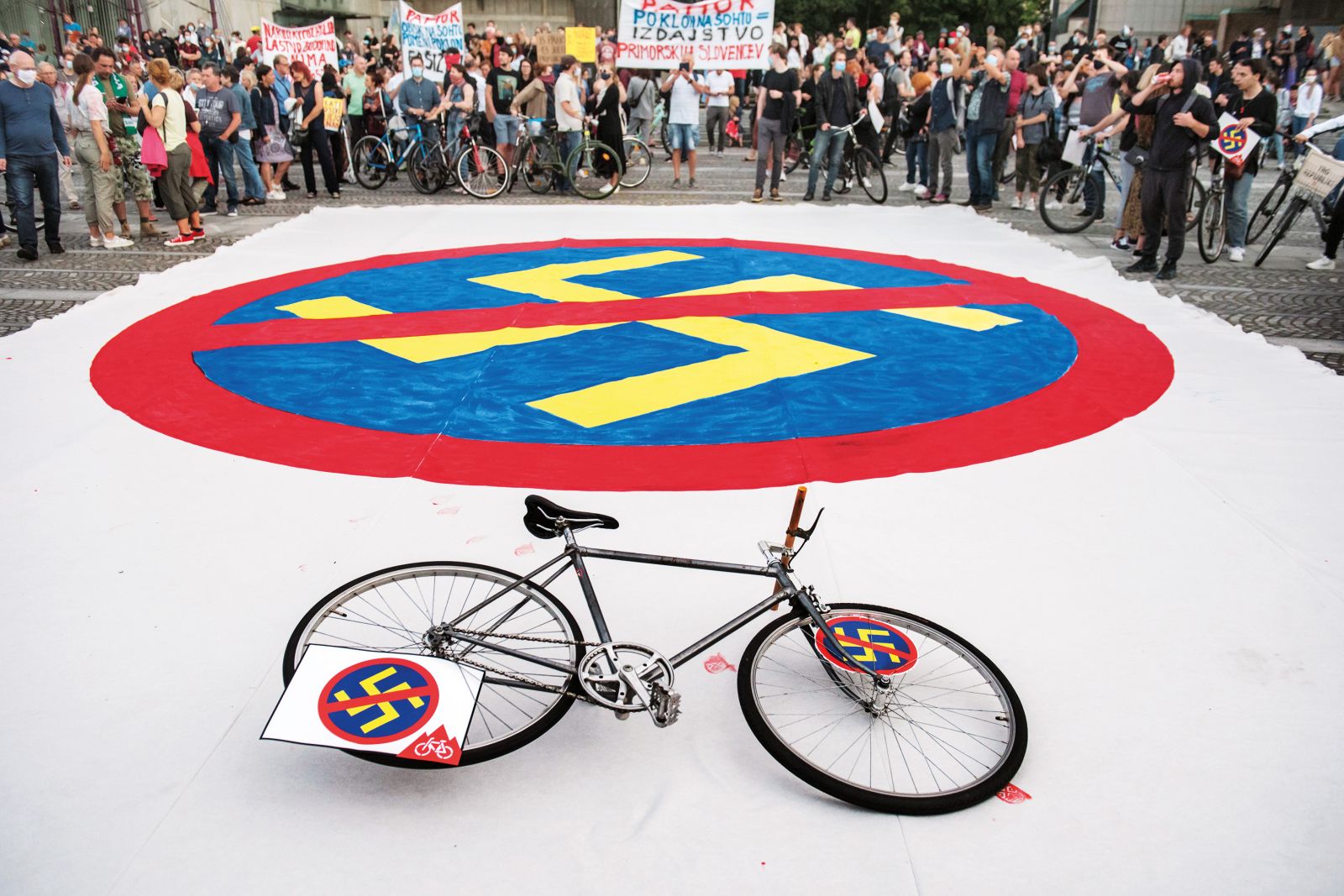 Odločen ne neonacizmu na Trgu republike, Ljubljana, 3. julij 2020