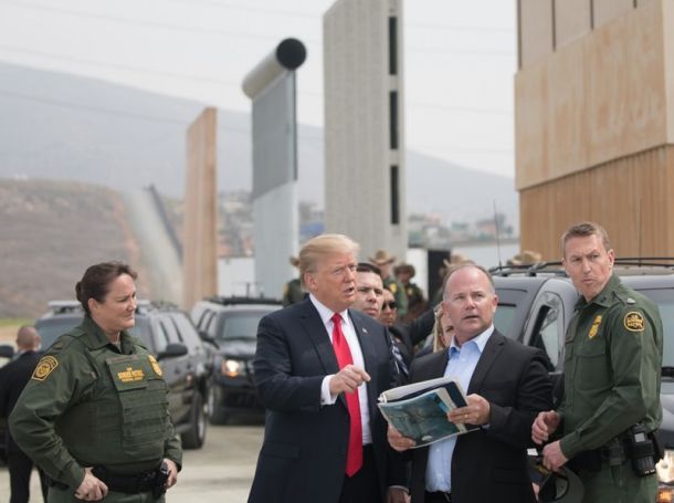 Donald Trump v San Diegu