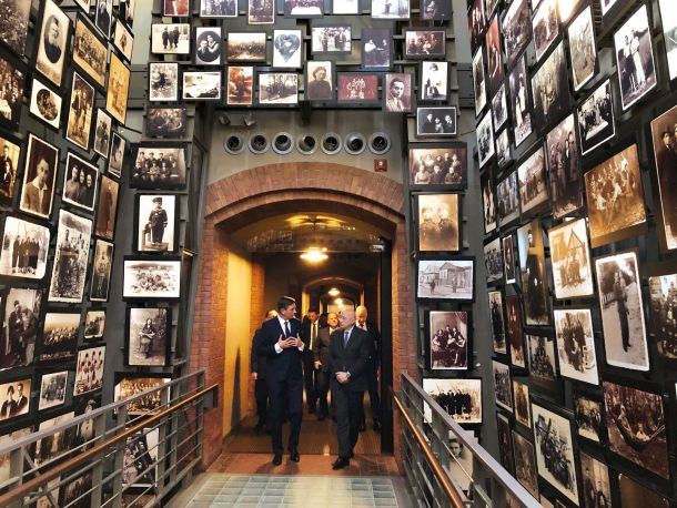 Borut Pahor v muzeju holokavsta  v Washingtonu