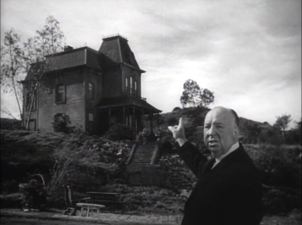 Alfred Hitchcock in scena iz filma Psiho