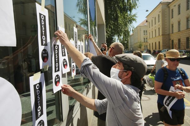 Protest kulturnikov pred ministrstvom za kulturo, 28. julij, Ljubljana