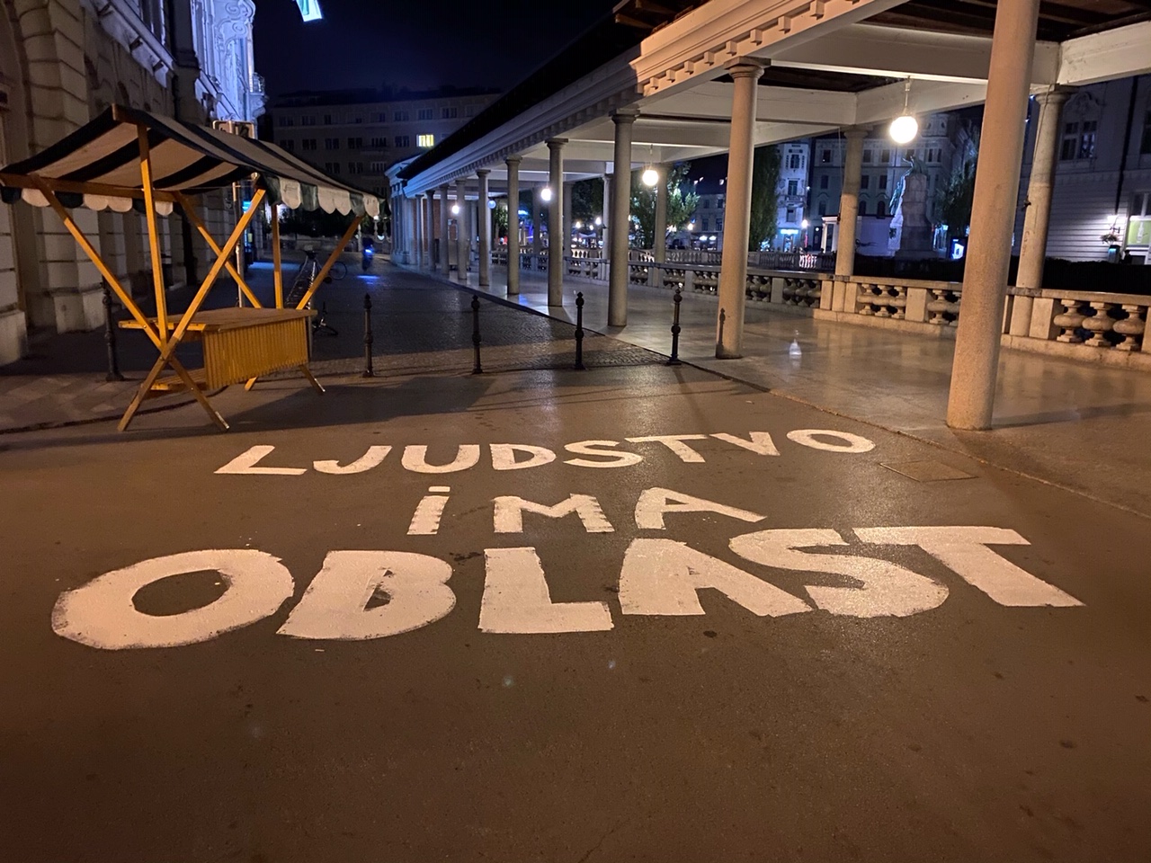 Pred današnjimi protesti: »Kaj bo storila opozicija?«