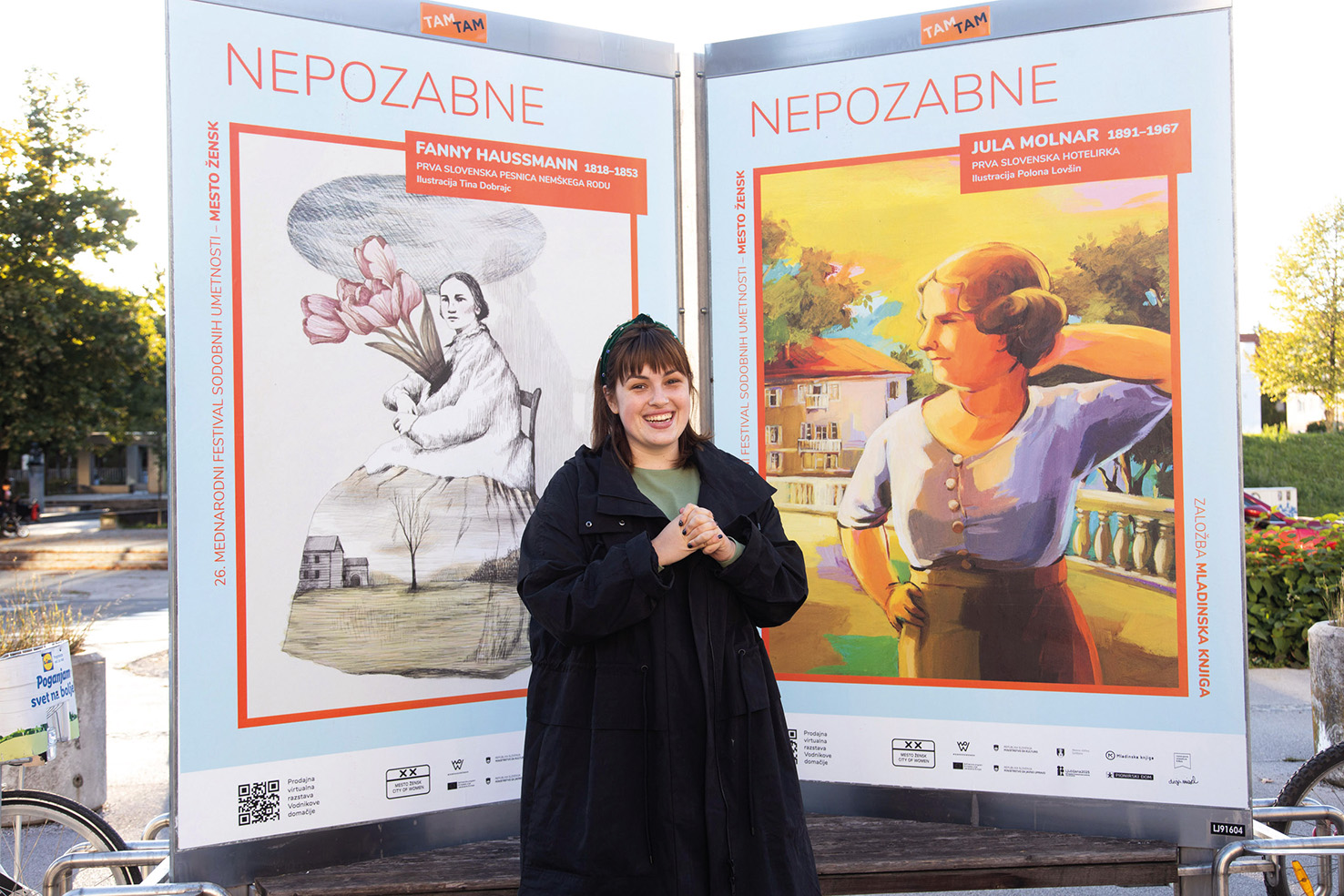 Nika Kovač; vodstvo po ulični razstavi Nepozabne, 26. festival Mesto žensk, LJ | Nada Žgank