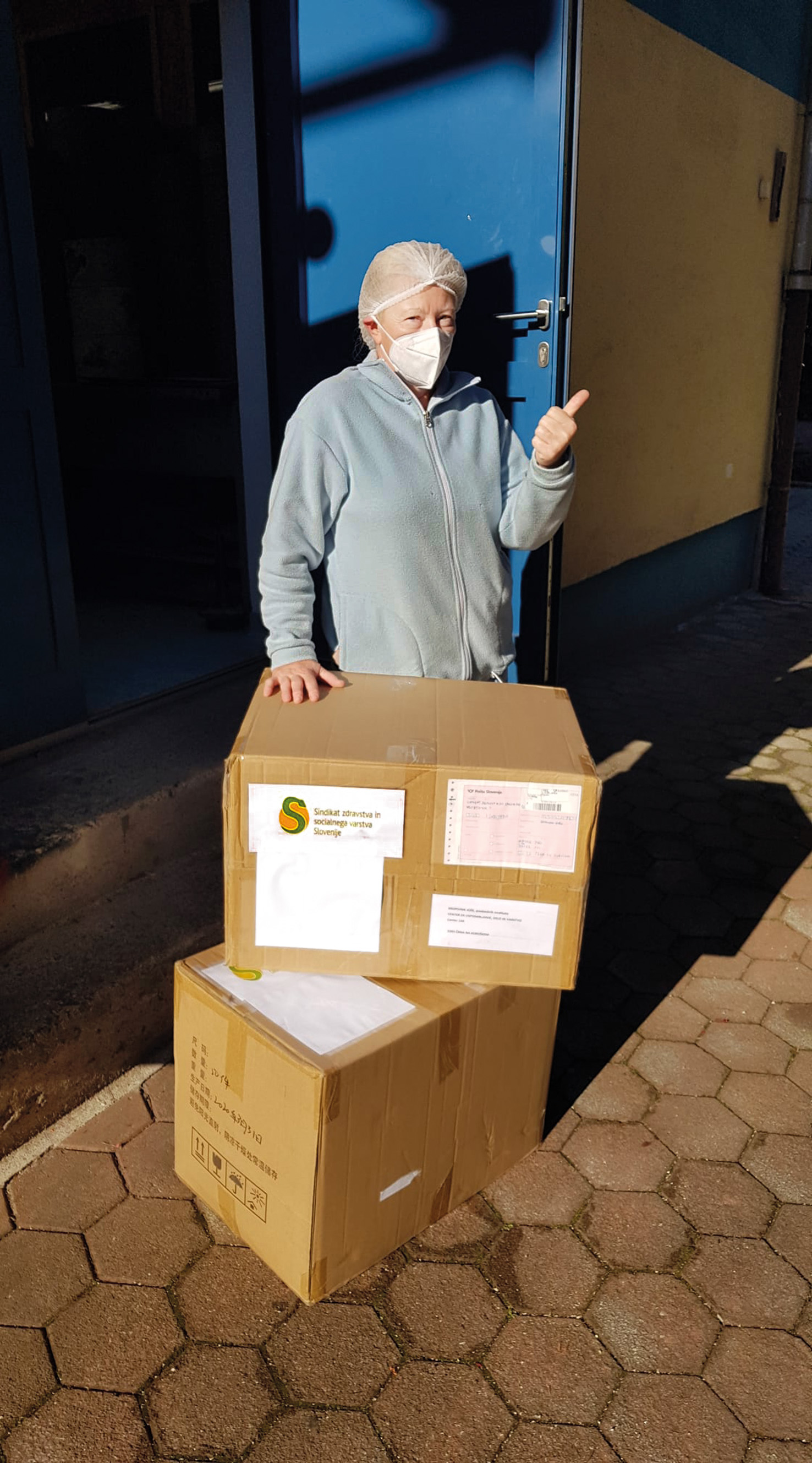 Pošiljka zaščitne opreme, donacija sindikata, ne pa države