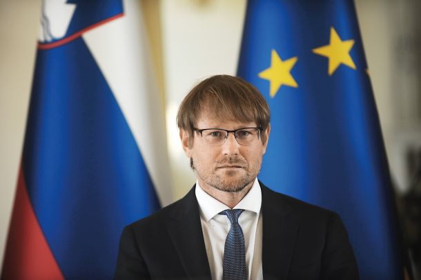 Kandidat za ustavnega sodnika dr. Anže Erbežnik na javni predstavitvi v uradu predsednika republike 