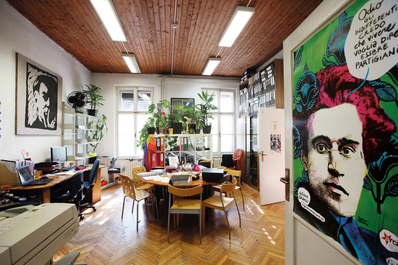 Pisarna Škuca, ene najvidnejših nevladnih kulturnih organizacij v Sloveniji, znotraj katere med drugim delujeta galerija Škuc in založba, ki izdaja predvsem dela LGBT-avtorjev.