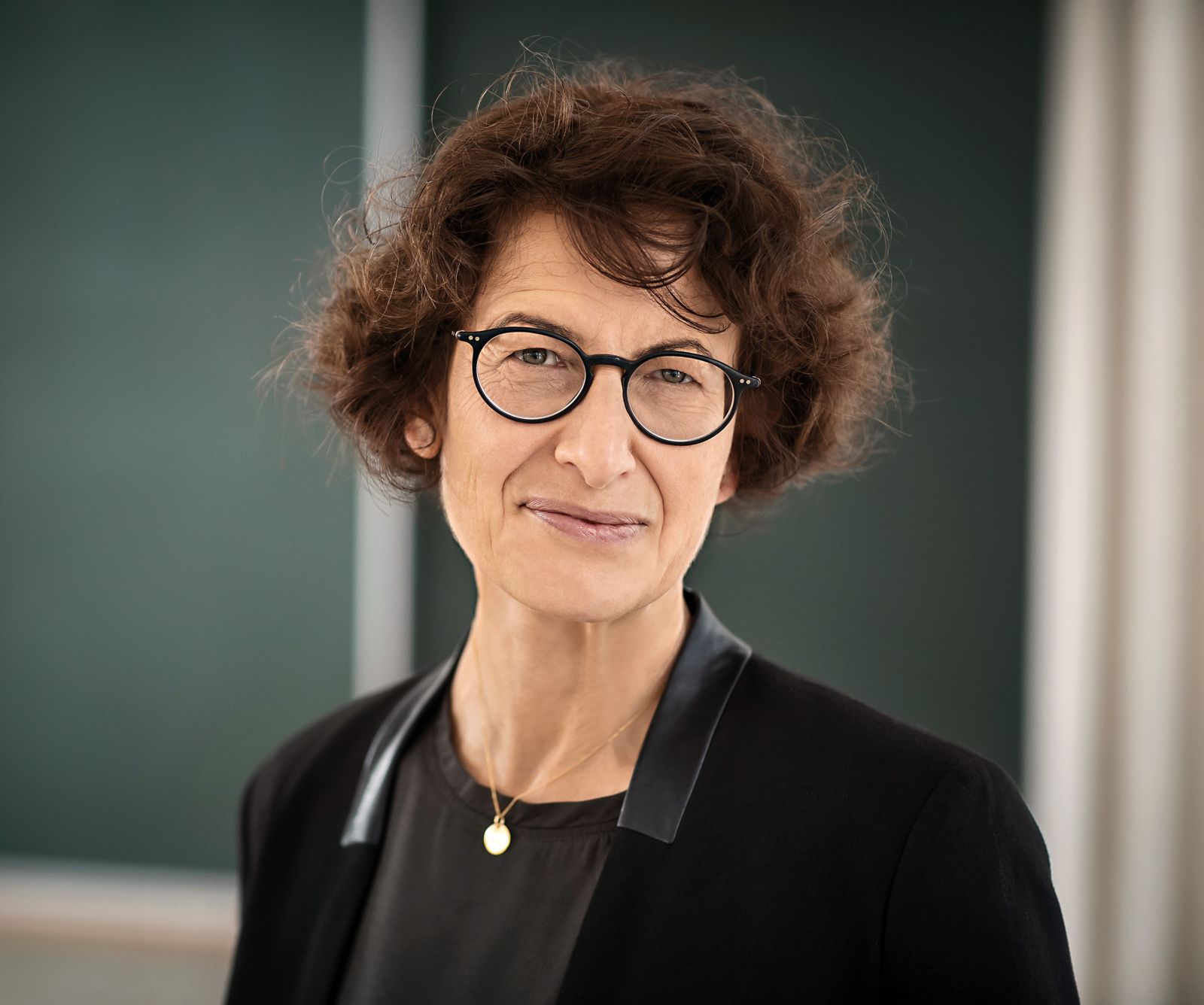 Özlem Türeci in Ugur Sahin, ustanovitelja in lastnika nemškega podjetja BioNTech. Oba sta potomca turških priseljencev, ki so prišli v Nemčijo konec šestdesetih.