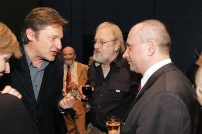 Tedanja (in trenutni) minister za kulturo Vasko Simoniti v pogovoru z Janezom Pipanom leta 2008