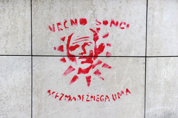 Janez Janša kot absolutistični vladar, Sončni kralj. 
