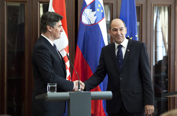 Zoran Milanović in Janez Janša marca leta 2013 v Mokricah 