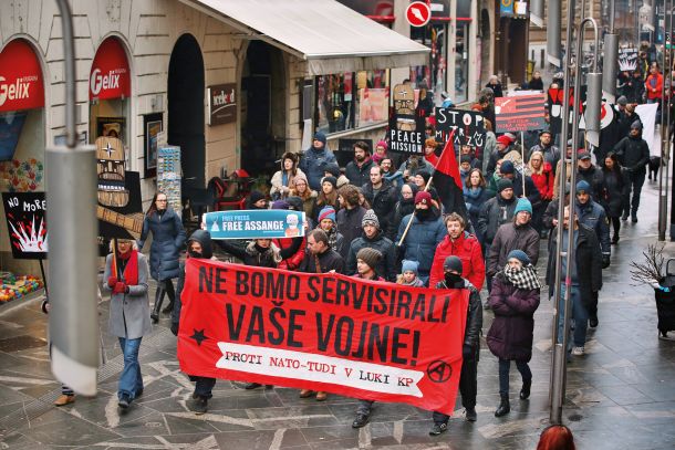 Protest proti vojnam in militarizmu 