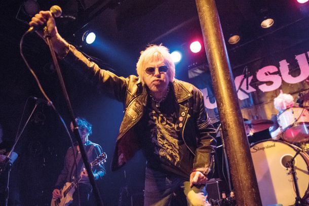 UK SUBS (Ang), Menza pri koritu , LJ 