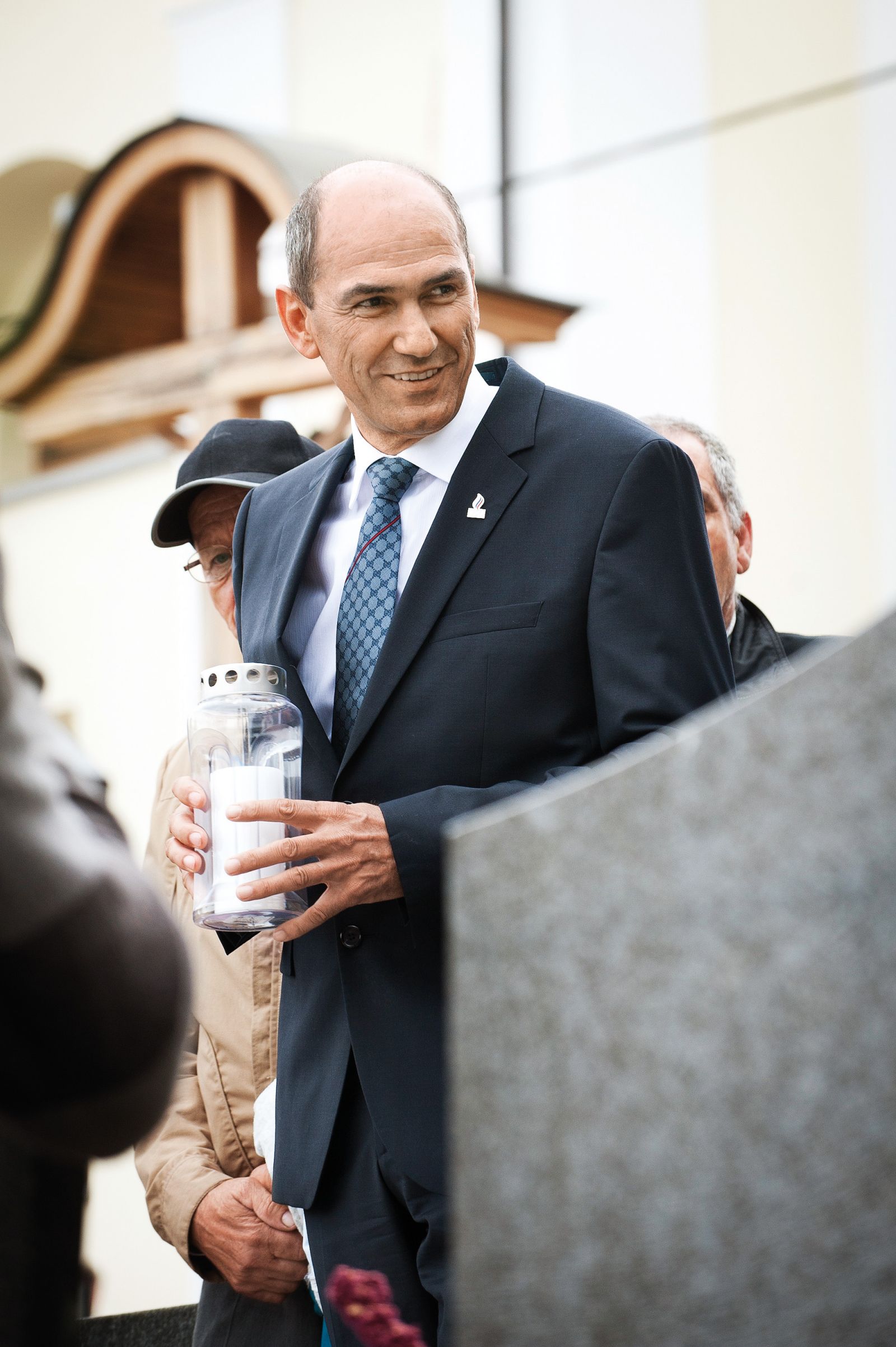 Janez Janša na slovesnosti ob 70-letnici slovenskega domobranstva v Rovtah leta 2013