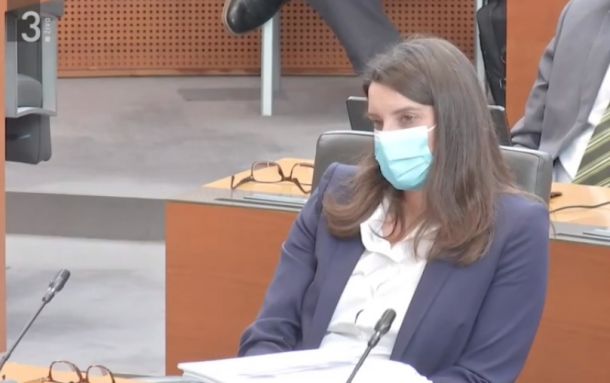 Ministrica Simona Kustec danes v Državnem zboru (DZ) 