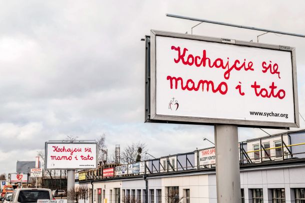 V čast tradiciji in trdnosti zakonskih zvez – velika plakatna kampanja na Poljskem 
