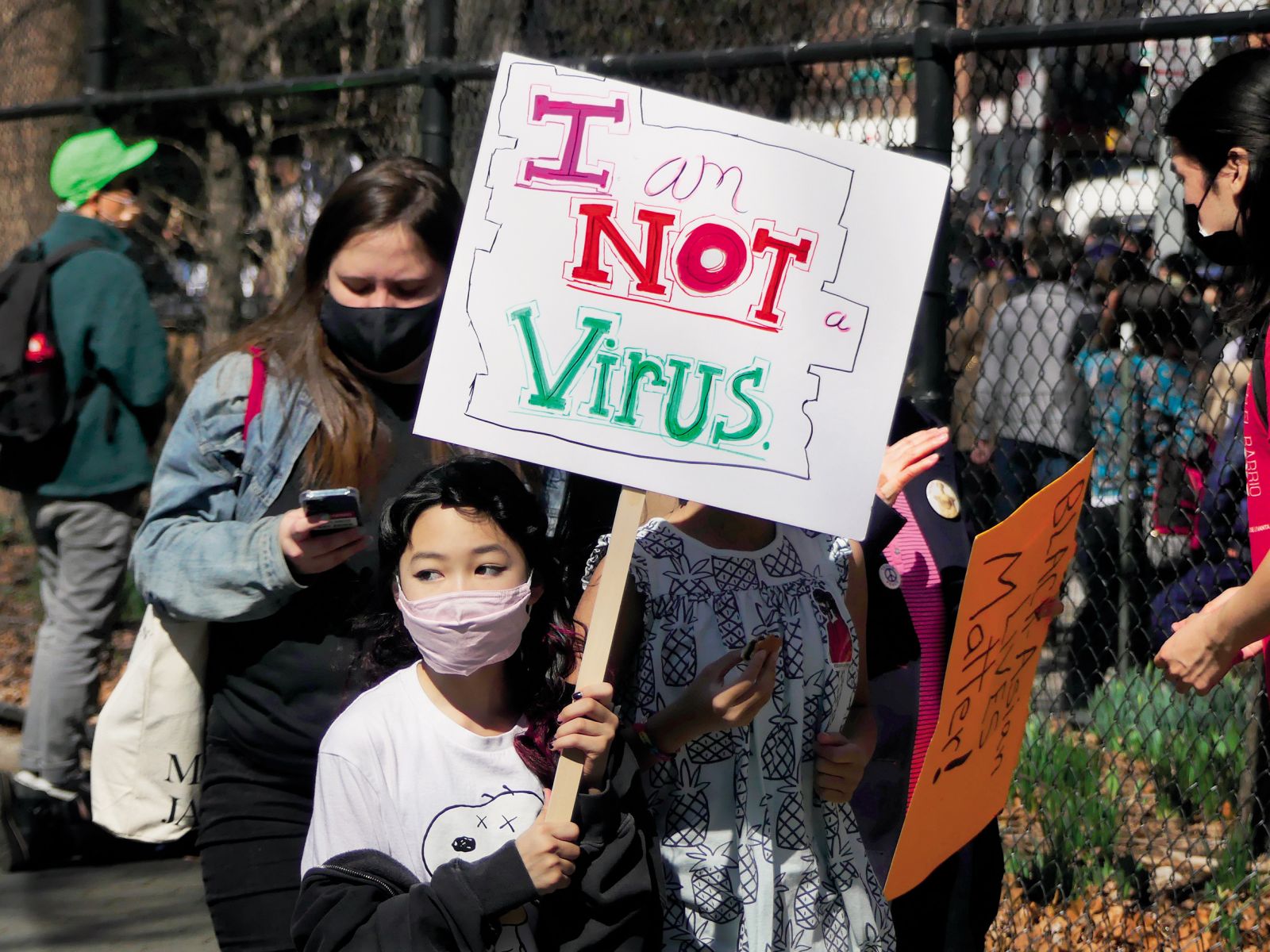 Protest proti nasilju nad Američani azijskega rodu v New Yorku