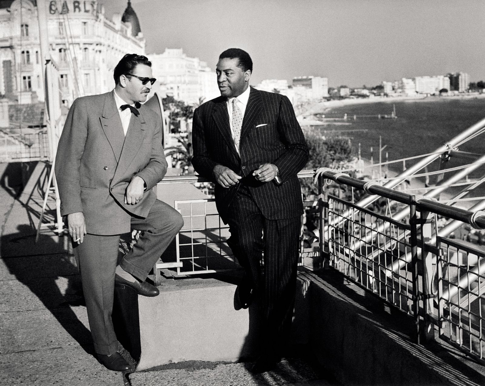 V Cannesu so film Franceta Štiglica (levo) Dolina miru leta 1957 pozdravili z ovacijami, John Kitzmiller (desno) pa je dobil grand prix žirije za najboljšo moško vlogo.