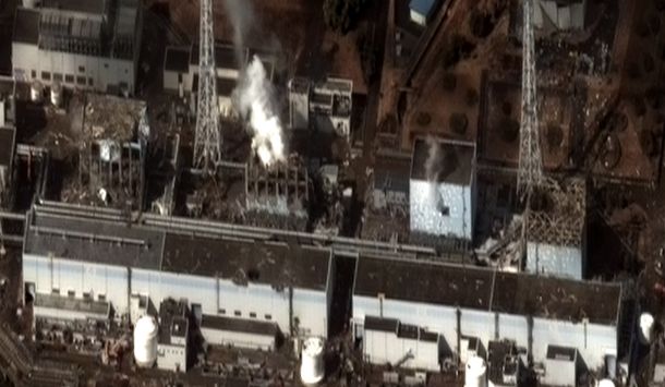 Jedrska elektrarna v Fukushimi po potresu in cunamiju leta 2011
