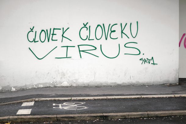 Grafit v Ljubljani na začetku epidemije