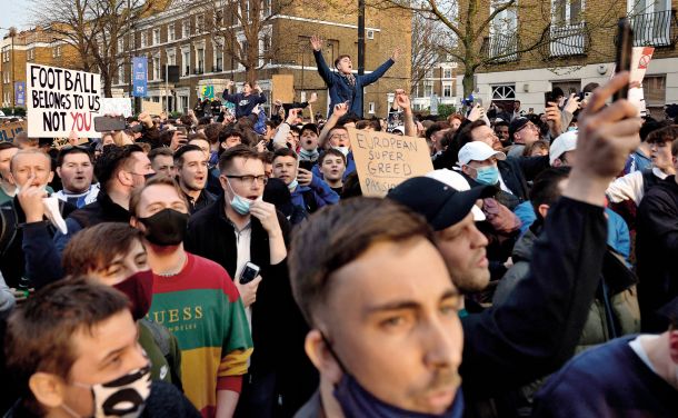 Protest navijačev Chelsea v Londonu