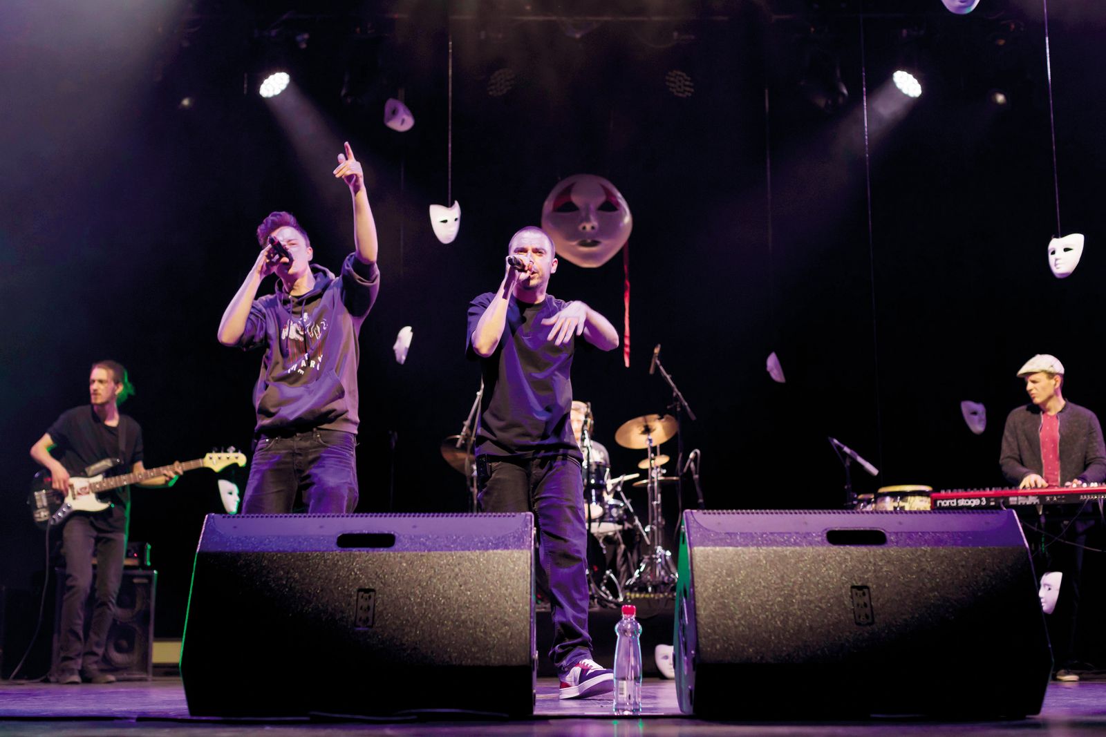 Skova in Skovani, spletni prenos koncerta, Kino Šiška, LJ | Aleš Rosa