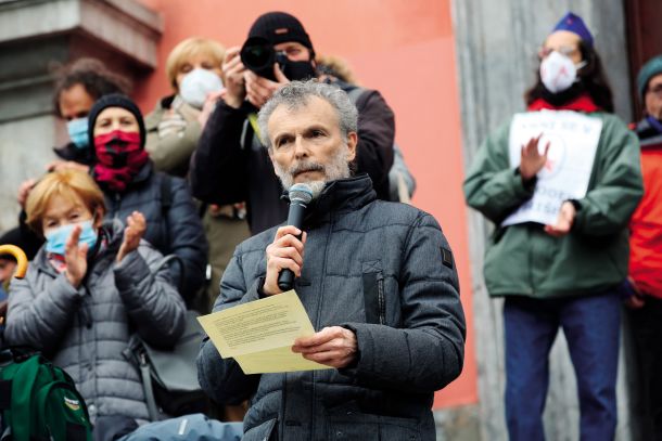 Dragan Petrovec na Prešernovem trgu, 27. april 2021 