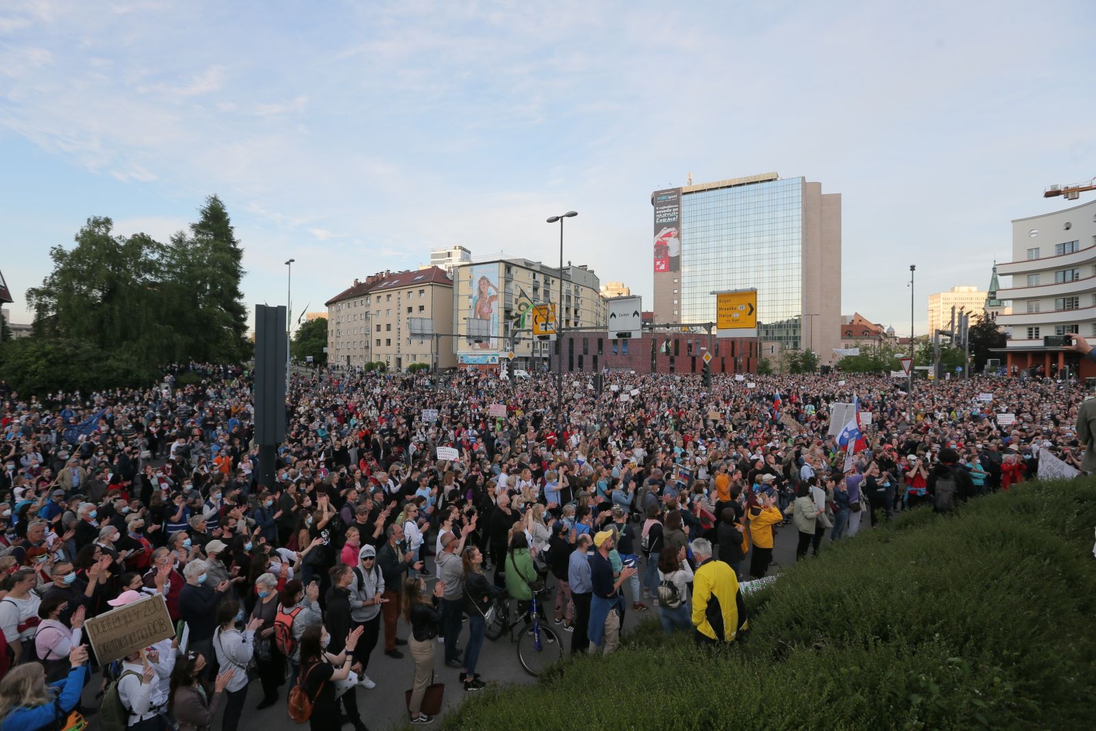 FOTOGALERIJA: Vseslovenska vstaja