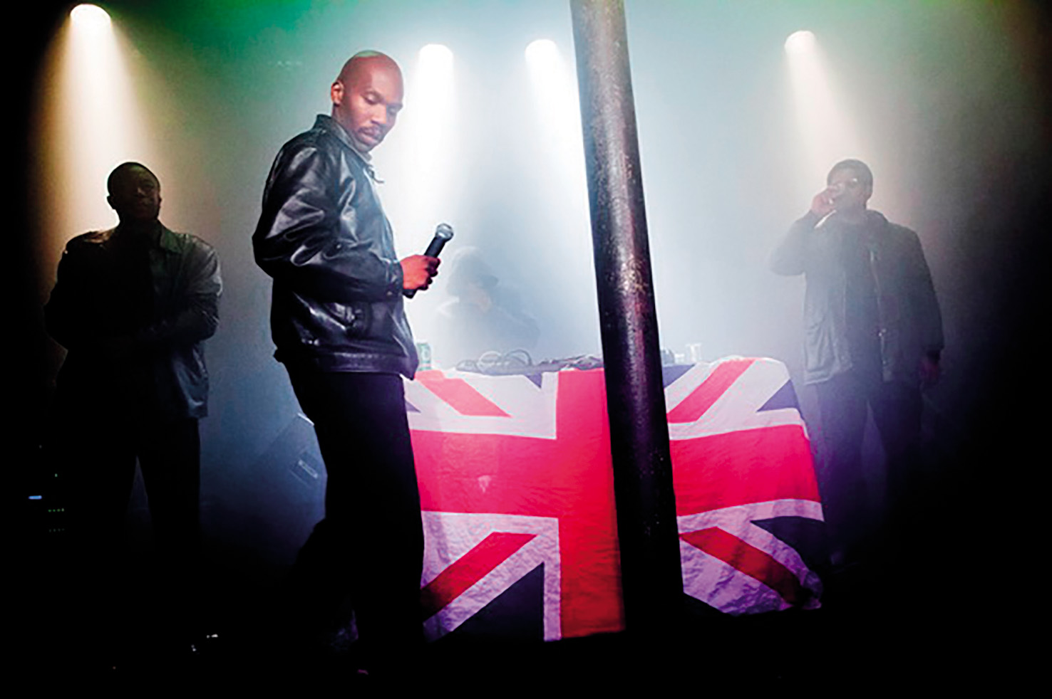 Dean Blunt, edinstveno pronicljiv in konsistenten (kant)avtor.