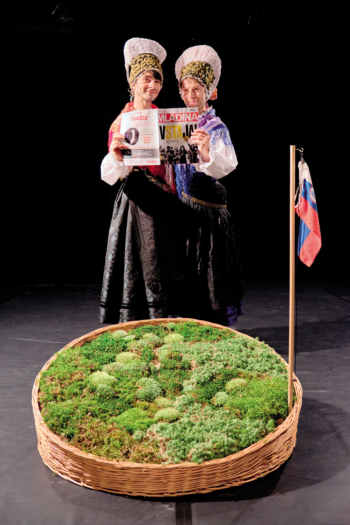 Jubilej v okviru Festivala Prestopi/Crossings, Moment in Gledališče Glej, Intimni oder GT22, MB | Maša Stošič