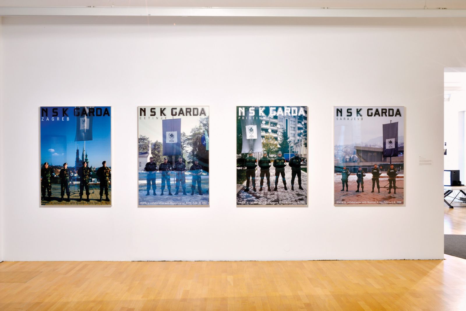Umetniški kolektiv IRWIN, eden od soustanoviteljev države NSK, je med leti 1998 in 2010 razvijal projekt NSK Garda: vojake Bosne, Hrvaške, Kosova in Črne gore je pozval, naj v svojih uniformah stražijo pred zastavo države NSK, namišljene države, ki izdaja potne liste, a je neodvisna od konceptov, kot so ozemlje, narodnost ali meja.