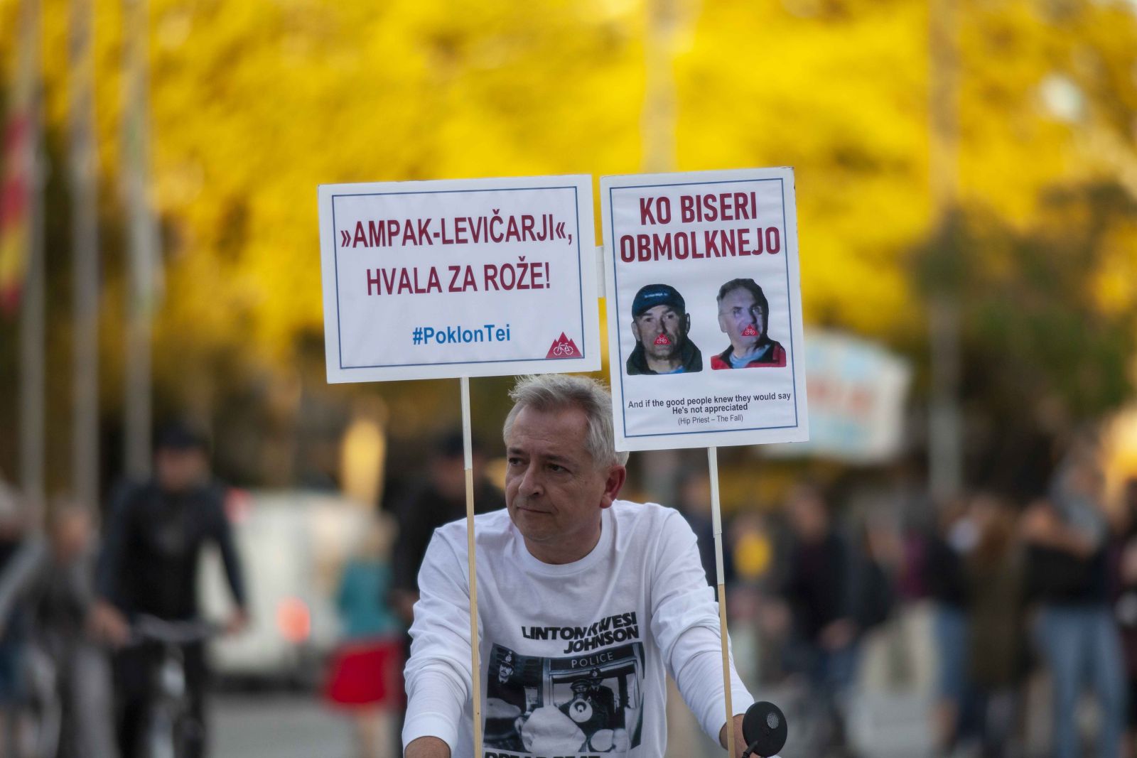 FOTOGALERIJA: Petkovi protestniki opozorili na krepitev nacizma in fašizma 