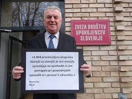 Kaj se dogaja v največji nevladni prostovoljski organizaciji v Sloveniji?