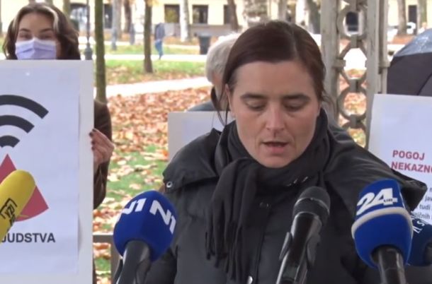 Ljudstvu je treba vrniti glas!