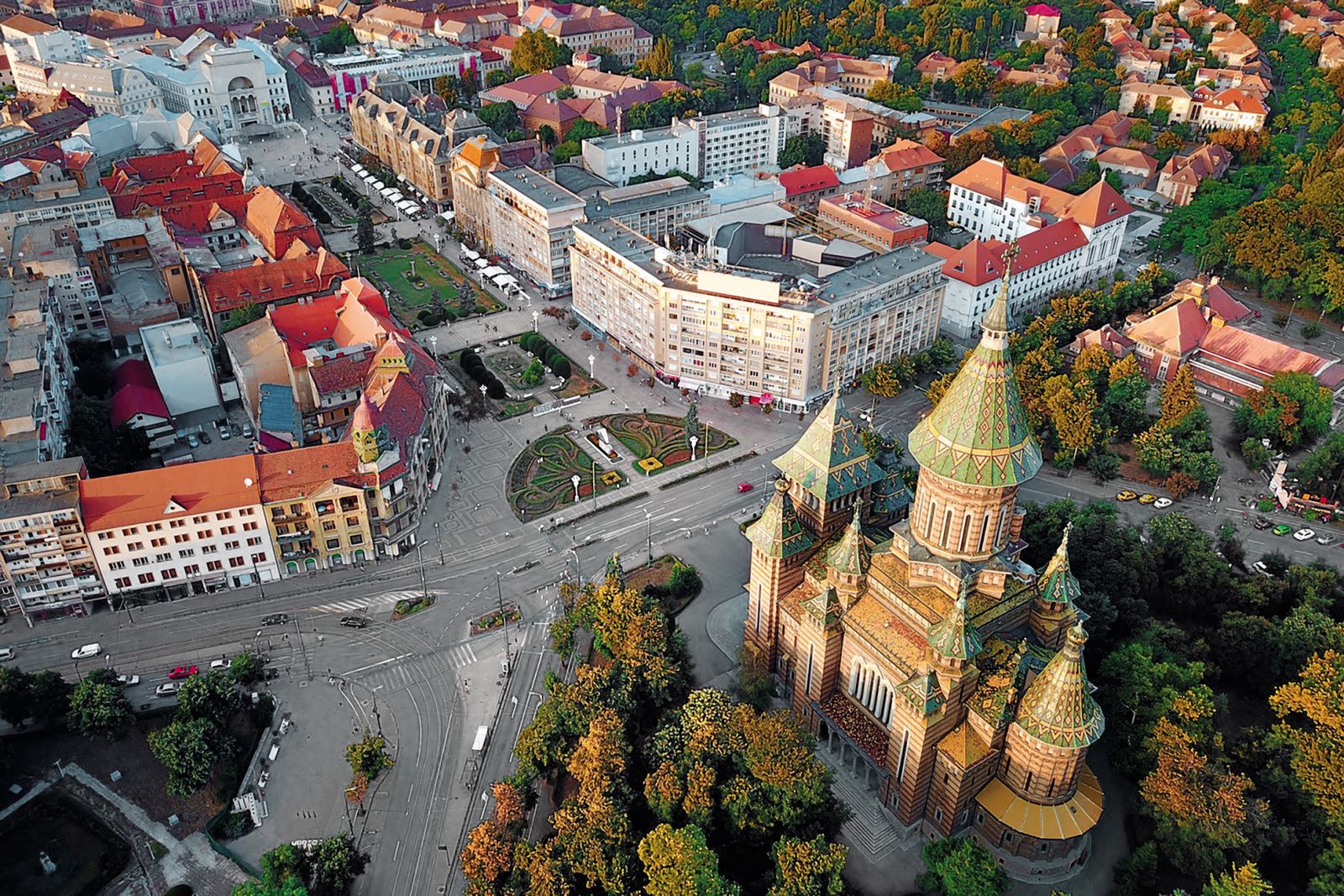 Temišvar – gospodarsko in kulturno središče zahodne Romunije, že od nekdaj večkulturno mesto in prostor različnih religij – bi moral titulo Evropske prestolnice kulture nositi letos, a so projekt zaradi pandemije prestavili v leto 2023.