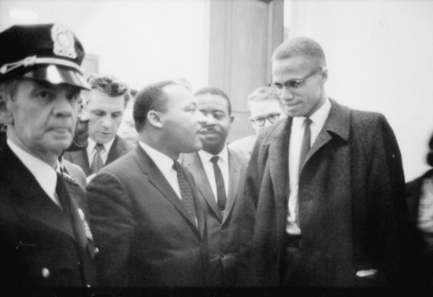 Martin Luther King in Malcolm X pred novinarsko konferenco, 26. marca 1964