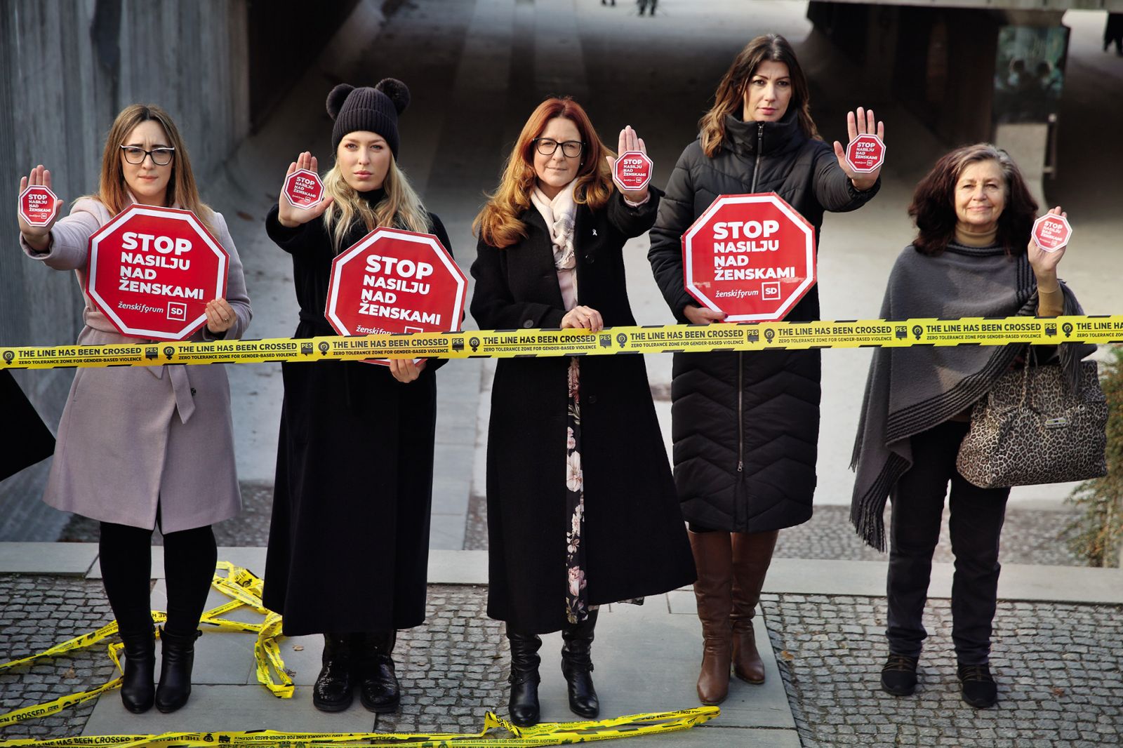 Protest ženskega foruma SD proti nasilju nad ženskami